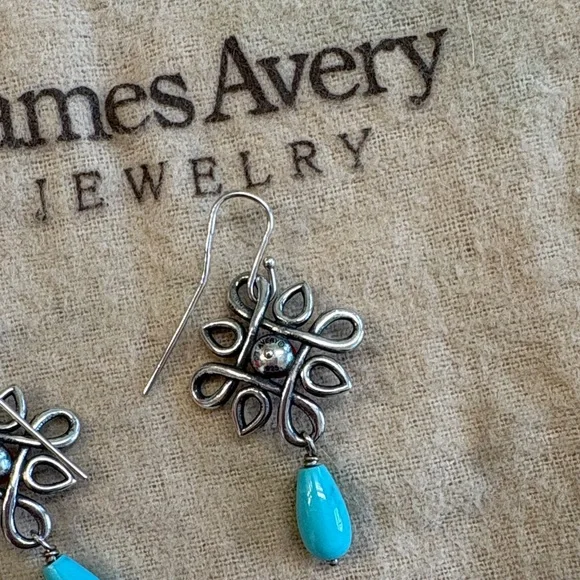 James Avery Radiant Loops Ear Hooks - Picture 4 of 4
